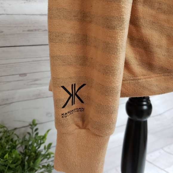 Kardashian Kollection Hoodie E - Picture 3 of 4